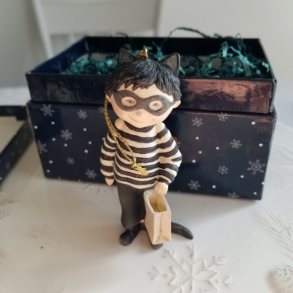 Lang and Wise 1998  Ceramic Ornament   Masked Cat - Picture 5 of 12